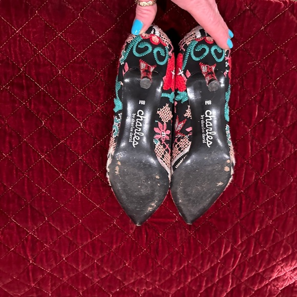 Pump - Charles by Charles David - Picture 3 of 6